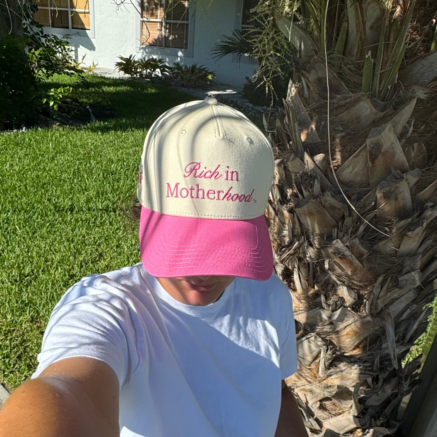 Rich in Motherhood™ Pink / Natural